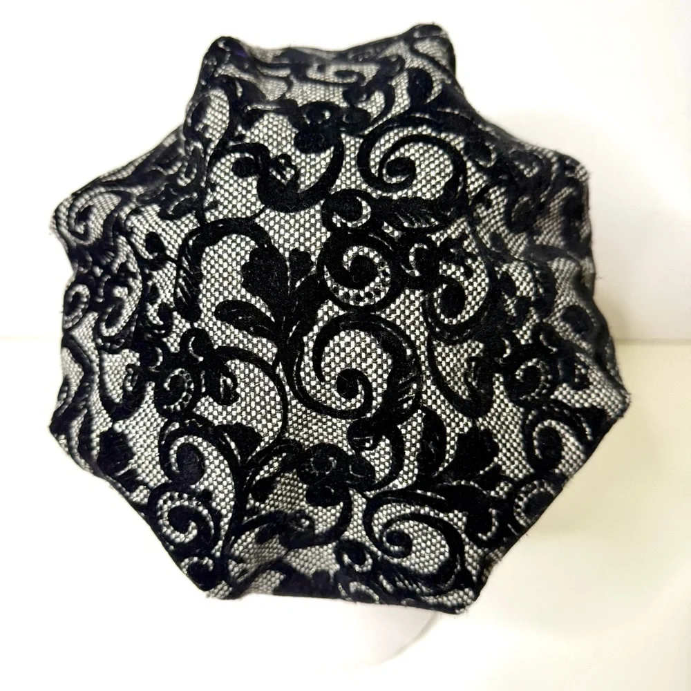 Walt Disney Black & Silver Women's Newsboy Cap - Picture 9 of 9